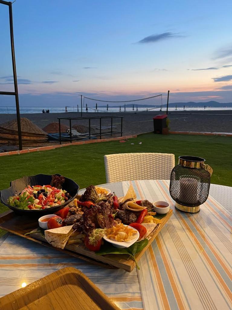 Colophon Beach Otel Gumuldur Luaran gambar